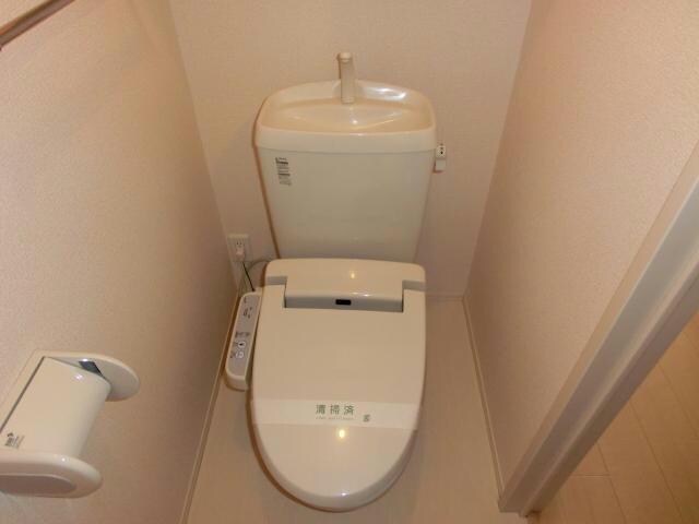 物件内観写真33　(トイレ)