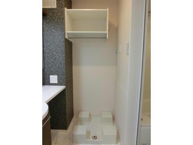 物件内観写真32　(室内洗濯機置場)