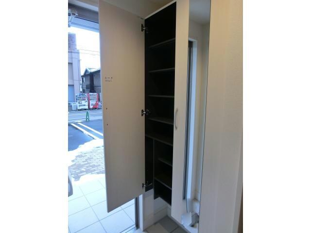 物件内観写真12　(シューズボックス)