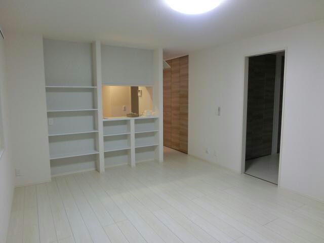 物件内観写真14　(リビング)