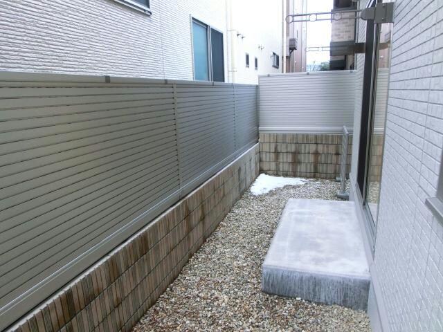 物件内観写真25　(専用庭)