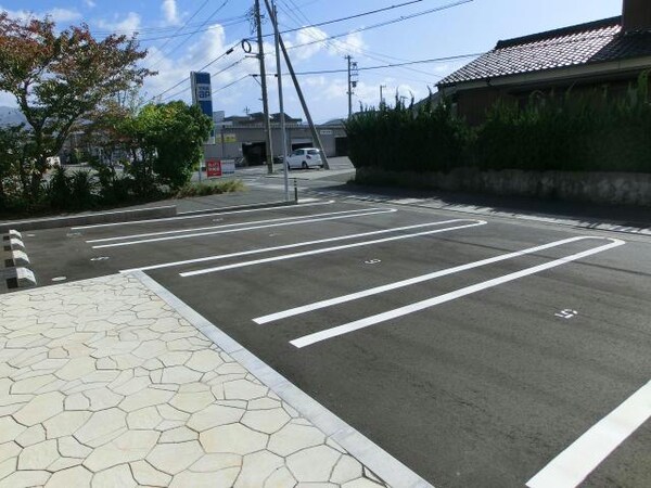 駐車場(駐車場)