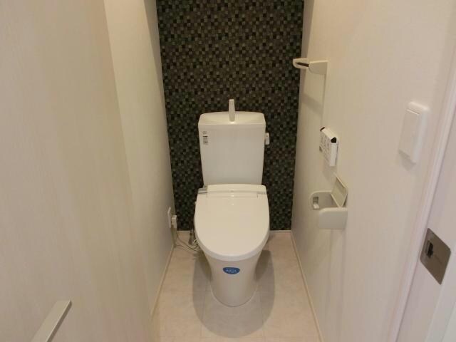 物件内観写真34　(ウォシュレット付きトイレ)