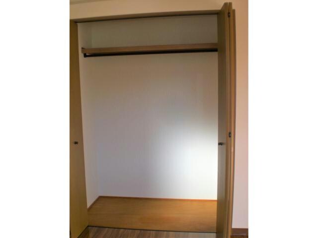 物件内観写真19　(クローゼット)
