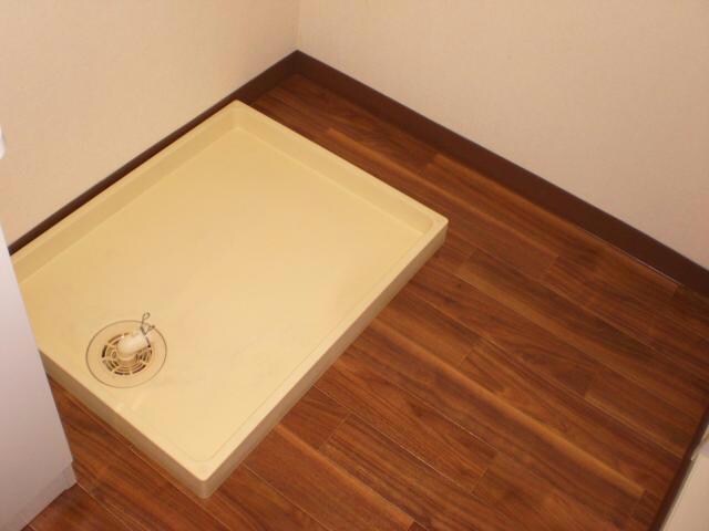 物件内観写真25　(室内洗濯機置場)