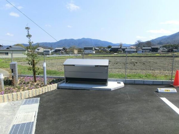 建物設備(専用ゴミ置場)