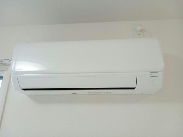 物件内観写真16　(エアコン２基付き)