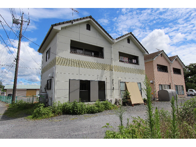 足利市葉鹿町の倉庫