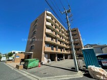 ヴィエンナーレ2000の外観写真