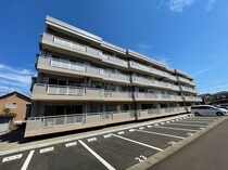 ヴェルシティ河渡の外観写真