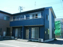 エルブ女池C棟の外観写真