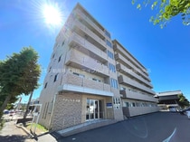 リヴェール女池の外観写真