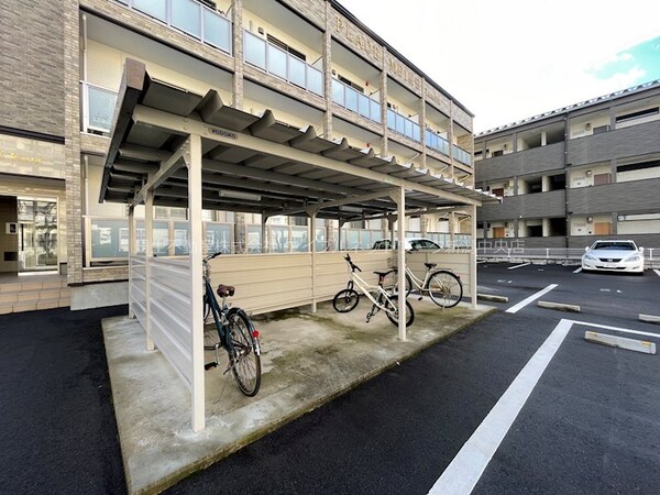 その他共有部分(駐輪場)
