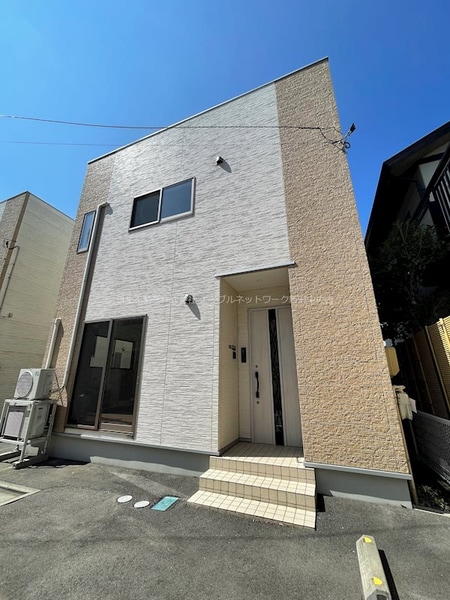 GEO CASA女池4外観写真