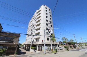 レジデンシャル西堀外観写真