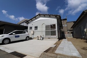 坂井東貸家10号棟外観写真