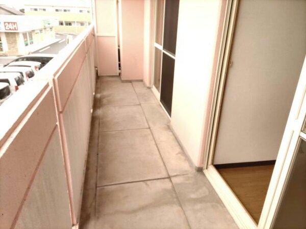 ベランダ・バルコニー(同タイプ別のお部屋の写真です)