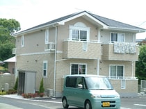 日豊本線 中津駅 2階建 築15年の外観写真