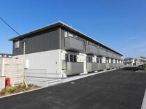 日豊本線 中津駅 2階建 築8年の外観写真