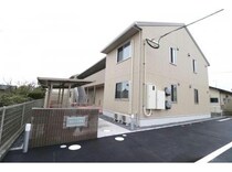 日豊本線 中津駅 2階建 築5年の外観写真