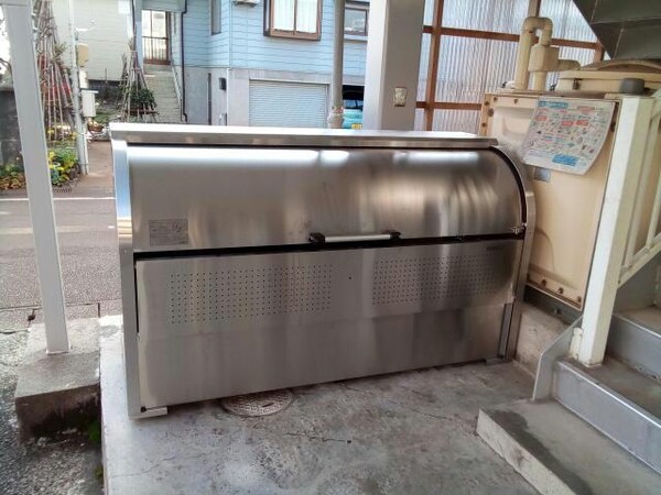 建物設備(専用ゴミ置き場)