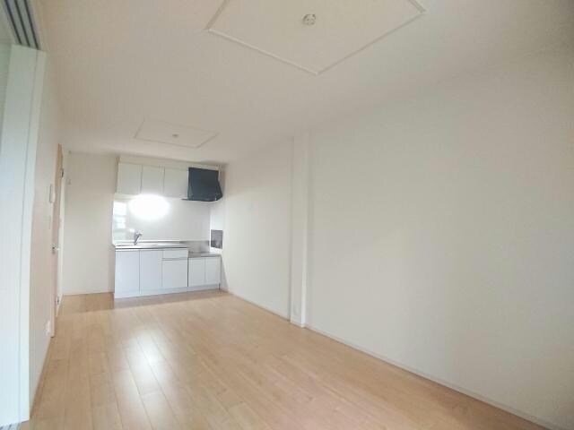 物件内観写真4　(同室タイプ)