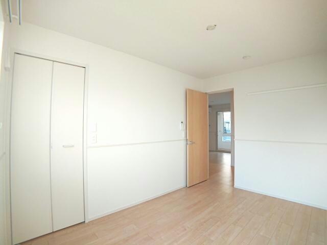 物件内観写真16　(同室タイプ)