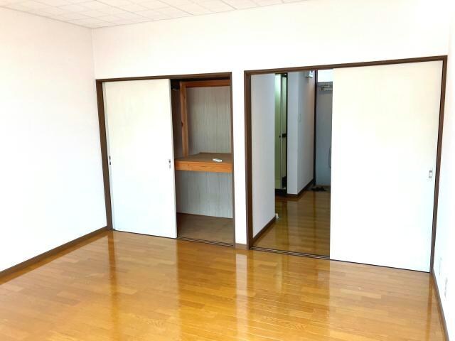 物件内観写真5　(同タイプ)