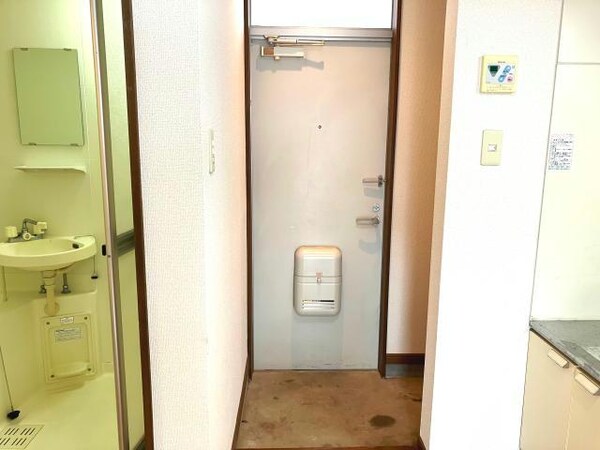 玄関回り(同タイプ)