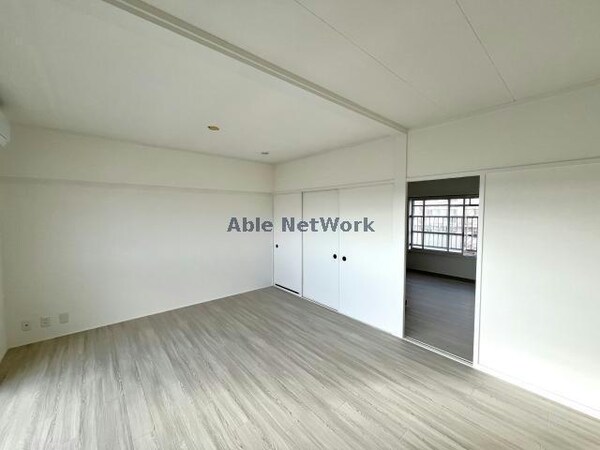 リビングダイニング