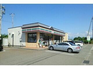 セブンイレブン与板並柳店