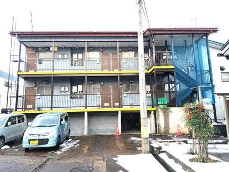 渡辺祐治アパート外観写真