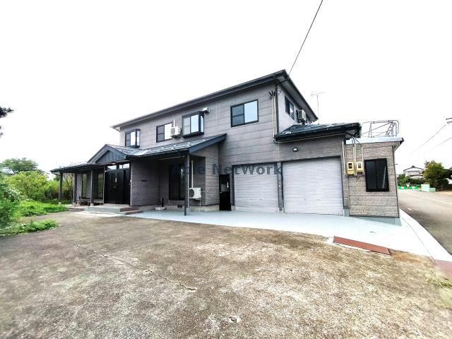 長岡市高見町貸家