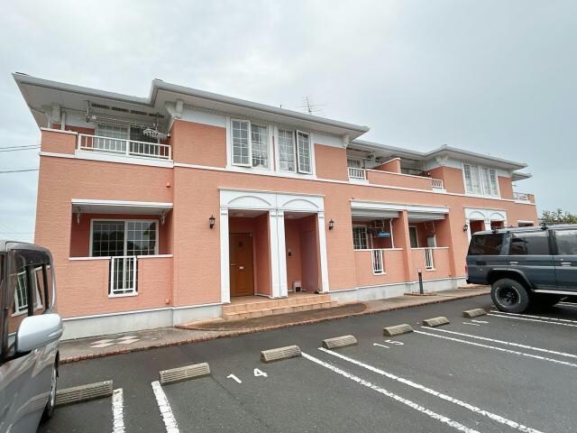 物件外観写真1　(B)