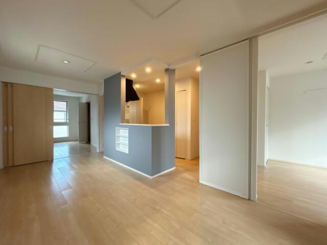 リビングダイニング