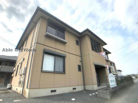シャーメゾン西平原外観写真