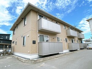 シャルマンＭ外観写真