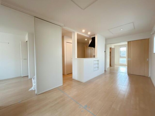 リビングダイニング