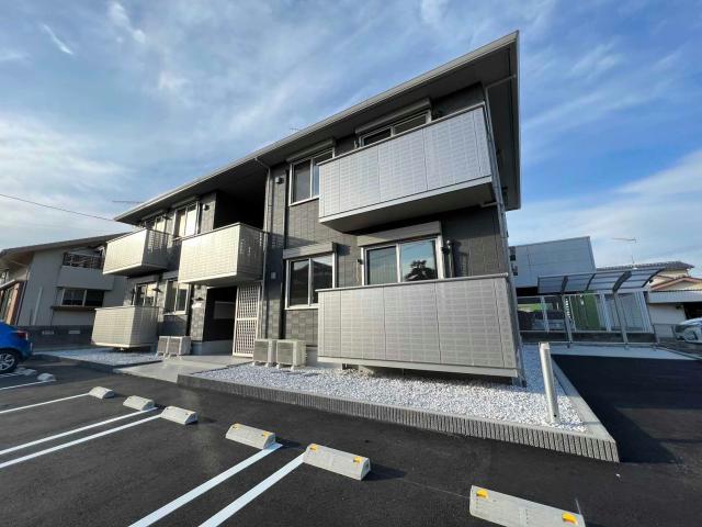 ロイル居能町