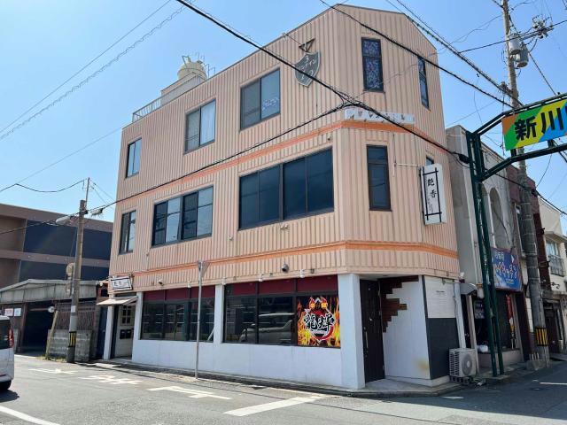 中央町３丁目店舗