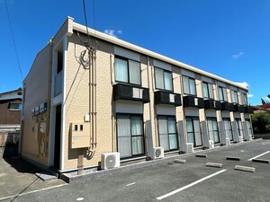 レオパレスキッソウ外観写真