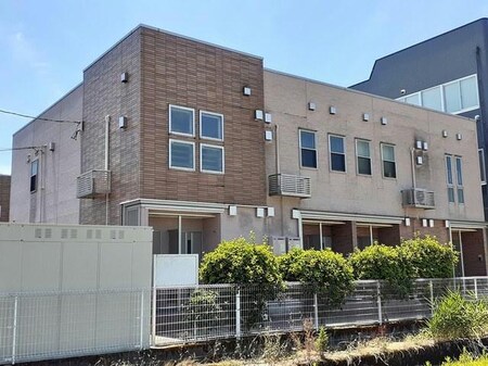 トレフル　Ｂ棟外観写真
