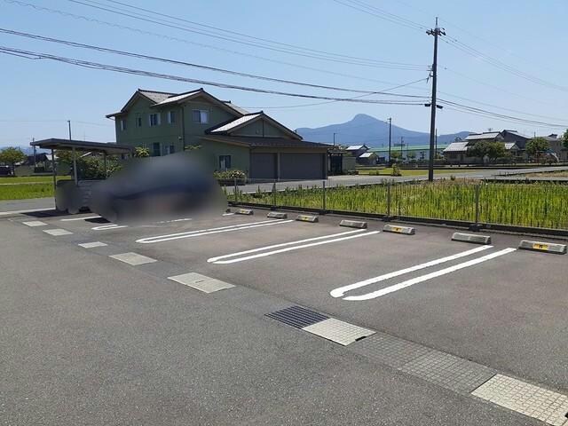 物件外観写真2　