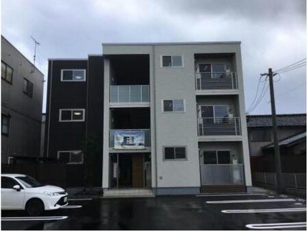 プリエコート善光寺外観写真