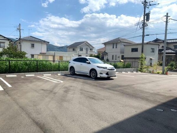 駐車場(駐車場)