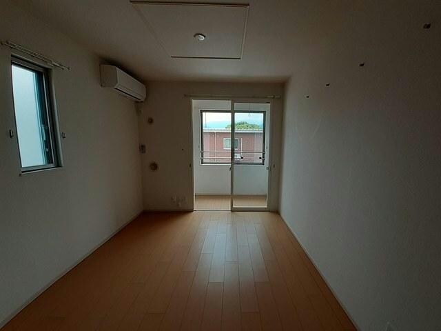 リビングダイニング