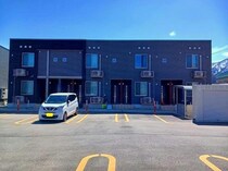 パグーロ　（ＰＡＧＵＲＯ）の外観写真