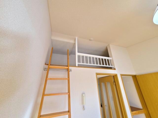 物件内観写真7　(ロフト)