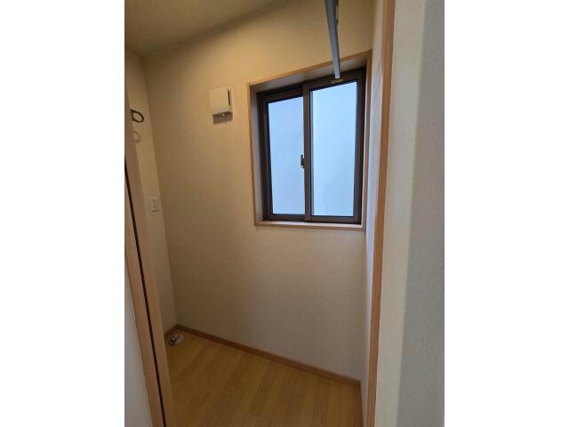 物件内観写真9　(サンルーム)