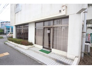 北海マンション貸店舗外観写真